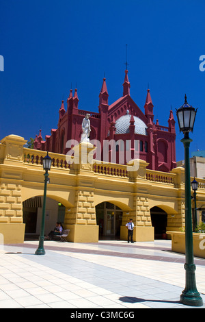 Kulturzentrum Recoleta und Buenos Aires Design befindet sich im Stadtteil Recoleta von Buenos Aires, Argentinien. Stockfoto