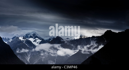 New Zealand Twilight. Mount Cook und Südalpen in Neuseeland. Stockfoto