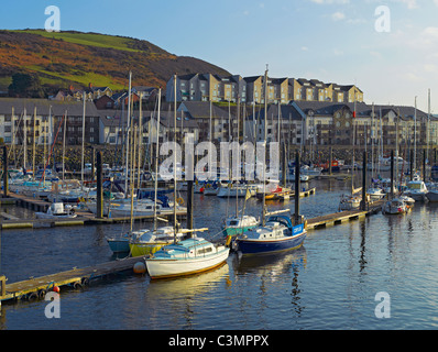 Boote Yachten im Hafen von Aberystwyth Boat Marina Ceredigion Cardiganshire Wales Großbritannien Großbritannien Großbritannien Großbritannien Großbritannien Großbritannien Großbritannien Großbritannien Großbritannien und Nordirland Stockfoto