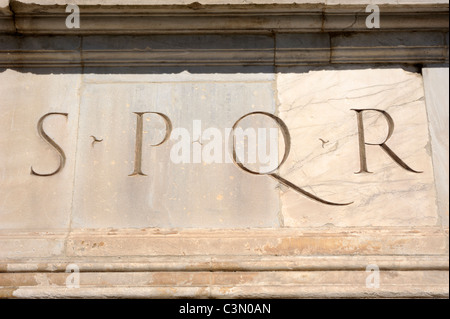 Italien, Rom, SPQR Stockfoto