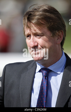 DAVID SIMCOCK Rennpferd TRAINER Rennpferd TRAINER YORK RACECOURSE YORK ENGLAND 12. Mai 2011 Stockfoto