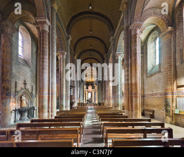 Das Innere der Kirche von Notre-Dame-la-Grande, Poitiers, Poitou-Charentes, Frankreich Stockfoto