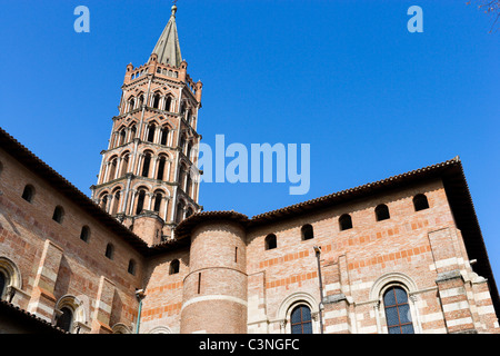Die achteckigen gemauerten Glockenturm der 12thC romanischen Basilika de St. Sernin, Toulouse, Haute Garonne, Midi-Pyrenäen, Frankreich Stockfoto
