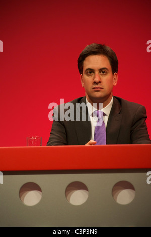 Neue Arbeit Parteichef ED Miliband Labour Party Jahreskonferenz 2010 in Manchester Central auf Sonntag, 26. September 2010. Stockfoto