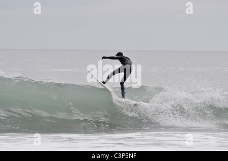 Surfen in Porth Ceiriad Abersoch auf der Lleyn-Halbinsel Stockfoto