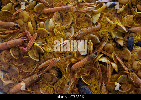 Paella, typisch spanische Küche aus der Region Valencia. Stockfoto