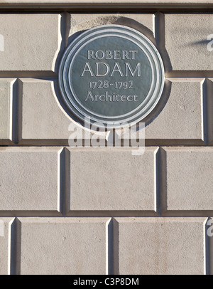 Gedenktafel für Robert Adam Architekten Fitzroy Square Bloomsbury in London Stockfoto