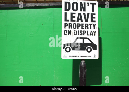 Lassen Sie nicht Eigentum im Display Warnzeichen. Stockfoto