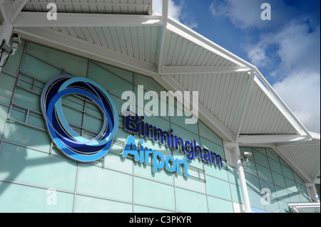 Birmingham Flughafen terminal neues Logo Zeichen England Uk Stockfoto