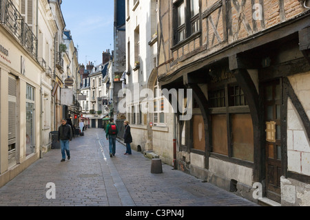 Rue De La Rotisserie in der Nähe von Place Plumereau im alten Viertel der Stadt, Tours, Indre et Loire, Frankreich Stockfoto