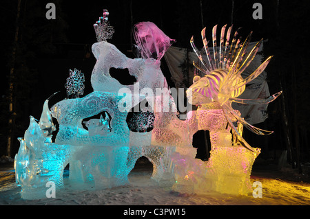 FAIRBANKS, AK - März 9: "Salzwasser Safari" Eisskulptur, 2010 Weltkunst Eis Meisterschaften 9. März 2010 in Fairbanks, Alaska Stockfoto