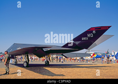 Abbotsford International Airshow, BC, Britisch-Kolumbien, Kanada - Lockheed F-117A Nighthawk Stealth-Fighter auf dem Display Stockfoto