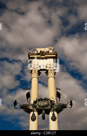Kolumbus-Denkmal in den Gärten von Murillo, öffentliche Gärten in Sevilla Stockfoto