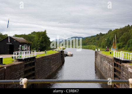 Der Caledonian Canal unten Gairlochy Lock in Schottland Stockfoto