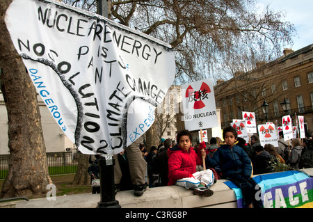 Klima Chance Demonstranten protestieren gegen Atomkraft Stockfoto