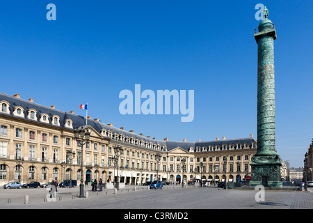 Das Hotel Ritz, Justizpalast und Spalte von Napoleon, Place Vendome, Paris, Frankreich Stockfoto