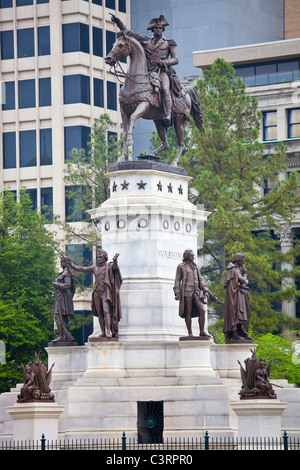 Statue von George Washington am Kapitol, Richmond, VA Stockfoto