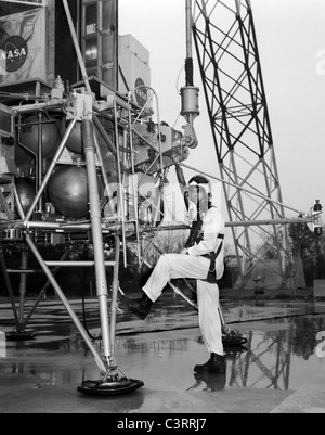 Alan Shepard an Mondlandung Forschungseinrichtung. Stockfoto