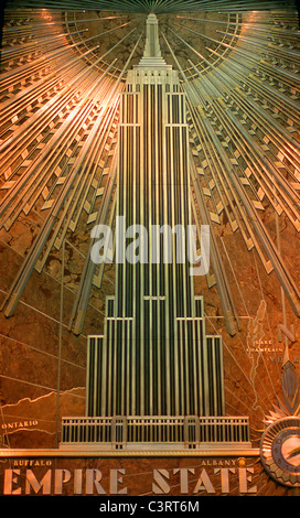 Stilisierte, Art-Deco-Rendering auf dem Empire State Building in der Lobby. Stockfoto