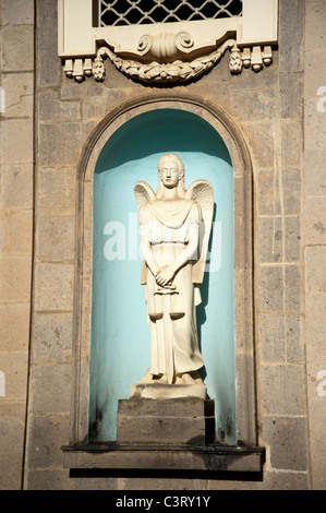 Statue am Kiddist Selassie (Heilige Dreifaltigkeit) Kathedrale, Addis Ababa, Äthiopien Stockfoto
