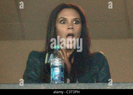 VICTORIA BECKHAM Promis bei LA GALAXY V SPORTING KANSAS CITY MLS Fußball MATCH CARSON LOS ANGELES Kalifornien 14. Mai 2011 Stockfoto