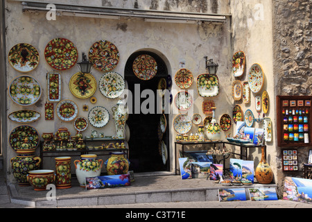 Ein Keramik-Shop in Ravello, Italien Stockfoto