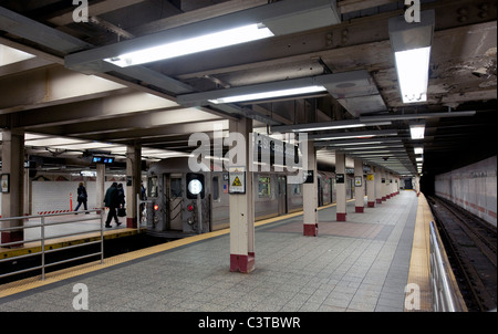 U-Bahn-Shuttle vom Grand Central zur Penn Station.  New York City. Stockfoto