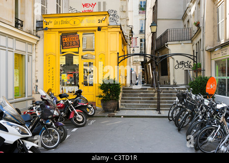 Rue Cloche Perce im Viertel Marais, Paris, Frankreich Stockfoto