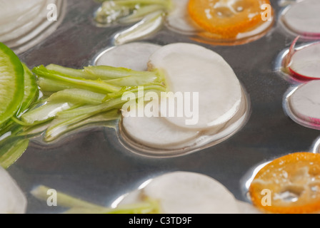 Nahaufnahme von geschnittenem Gemüse Stockfoto