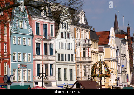 Mittelalterliche Bauwerke in Neuer MArkt, neuer Markt, Rostock, Mecklenburg-Stadtfläche, Deutschland Stockfoto
