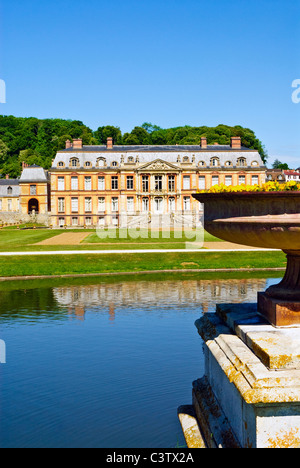 Château de Dampierre in Dampierre-En-Yvelines, in Vallée de Chevreuse, Frankreich Stockfoto