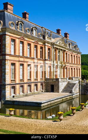 Château de Dampierre in Dampierre-En-Yvelines, in Vallée de Chevreuse, Frankreich Stockfoto