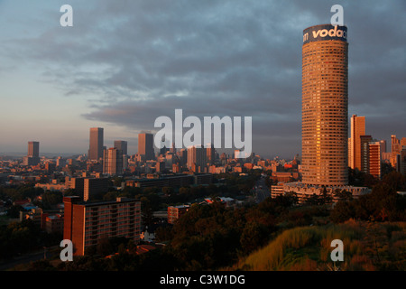 Eine Landschaft Blick auf die Stadt der Innenstadt von Johannesburg. Stockfoto