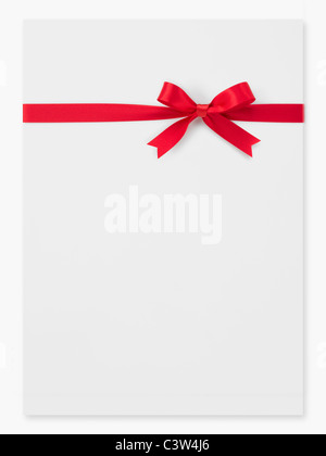 Red Ribbon auf ein Feld Stockfoto