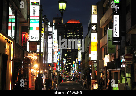 Stadt Straße, Akasaka, Minato Bezirk, Tokyo Präfektur, Honshu, Japan Stockfoto