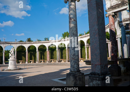 Versailles, Frankreich, Urban Park Szenen, 'Bousquet de la Colonnade' im Garten, 'Chateau de Versailles' französische Schlösser, Architektur, draußen Stockfoto