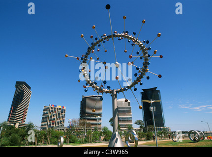 Das "Blasloch" Skulptur in den Docklands Park der Melbourne Docklands gesehen in Richtung Yarras Rand Fußgängerzone, Australien Stockfoto