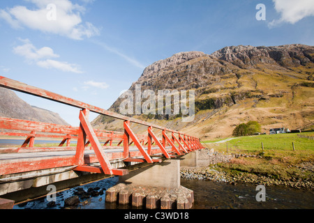 Bidean Nam Bian ein Munro und der höchste Gipfel in Argyll in Glen Coe, Schottland, Großbritannien. Stockfoto