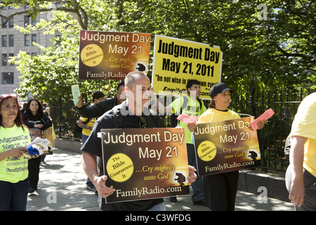 Einige fundamentalistische Christen vorausgesagt, dass die biblischen Gerichtstag angebrochen war und am 21. Mai 2011 stattfinden. NEW YORK CITY Stockfoto