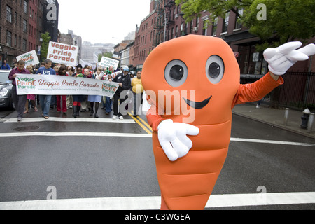 2011: die vierte jährliche Veggie-Parade in Greenwich Village in New York City. Stockfoto