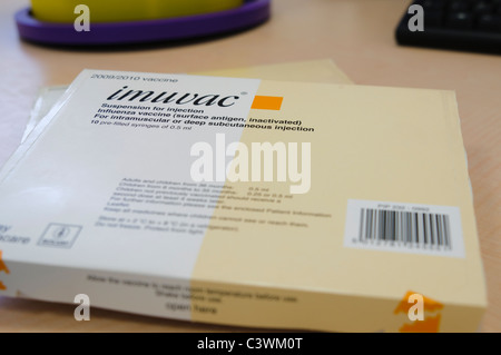 Schachtel mit Imuvac, Influenza-Impfstoff Stockfoto