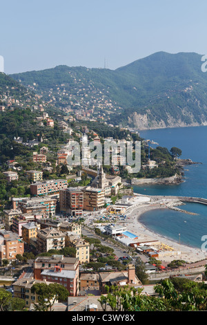 Luftaufnahme von Recco, kleine Stadt in Ligurien, Italien Stockfoto