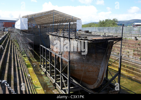 Wiederherstellung der ss nomadic Ausschreibung auf der olympic und titanic in Hamilton Graving Dock mit dem ursprünglichen Caisson-Tor Stockfoto