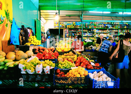 Markt in Truskawez, Lviv Oblast, Ukraine Stockfoto