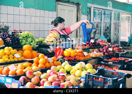 Markt in Truskawez, Lviv Oblast, Ukraine Stockfoto