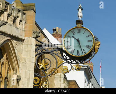 Nahaufnahme des kleinen Admirals in der prunkvollen St. Martin's Church Uhr Coney Street York North Yorkshire England Vereinigtes Königreich GB Großbritannien Stockfoto