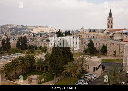 Jerusalem Stadtbild vom Dach des Notre Dam Hotel. Stockfoto