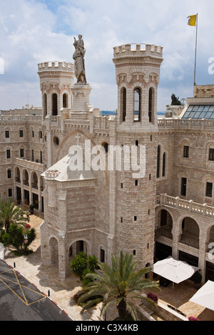 Jerusalem Notre Dam Hotel Fassade vom Dach aus gesehen. Stockfoto