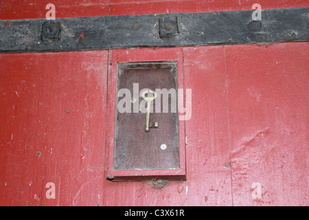 Schlüssel von einer alten Tür Stockfoto