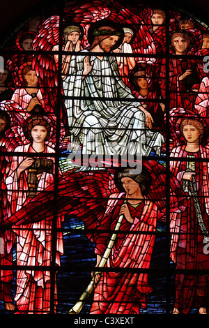 Glasfenster von der Himmelfahrt Jesu im St Philip es Cathedral, Birmingham Stockfoto